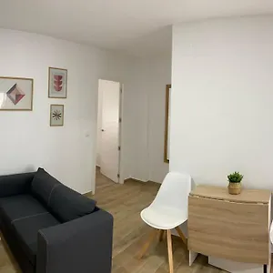 Apartamento Precioso Con Patio/terraza Zona Centro, Jerez de la Frontera